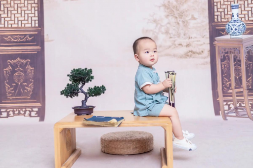 香港蜡笔小新美伢怀孕